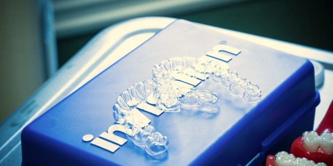 Damon Clear Invisalign Fergus Ortho 670x335 - Invisalign & Invisalign Teen