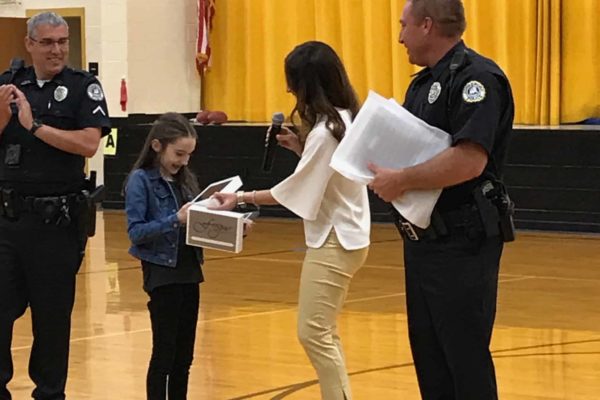 image1 15 600x400 - D.A.R.E. essay winner, Alexa Dost